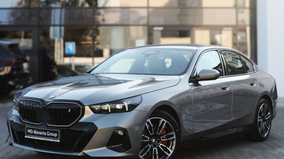 BMW i5 xDrive40 Sedan